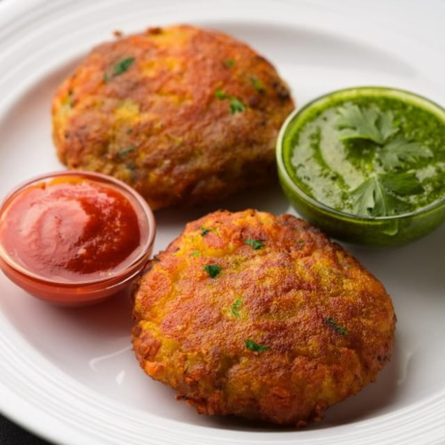 Aloo Tikki Lunch Special.