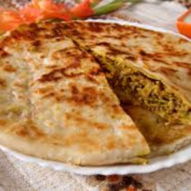 Keema Naan with Gravy.